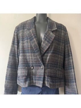 Adnan Elegant Gray Plaid Crop Women's Blazer Wool